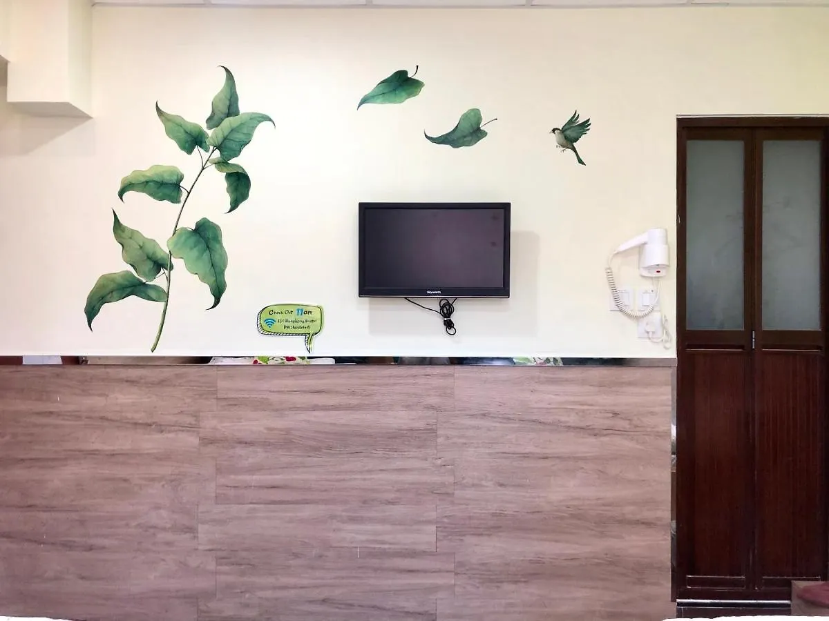 Royal Paris Guest House 皇家巴黎賓館 Hong Kong 0*,